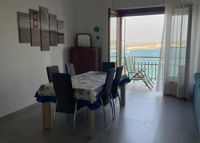 Aurora House דירה אוטרנטו