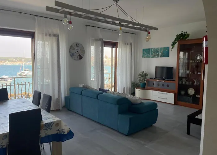 Aurora House * Otranto